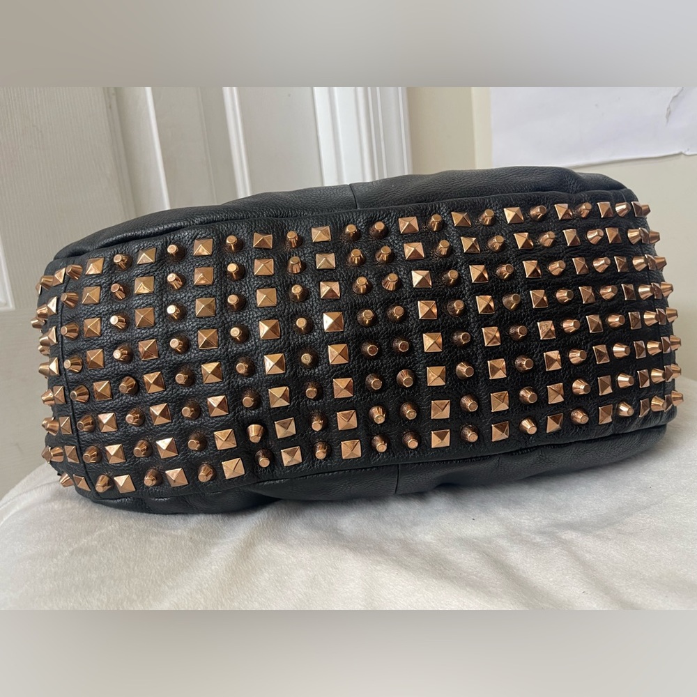Romygold Drew stud trim hobo bag EUC - Picture 4 of 9